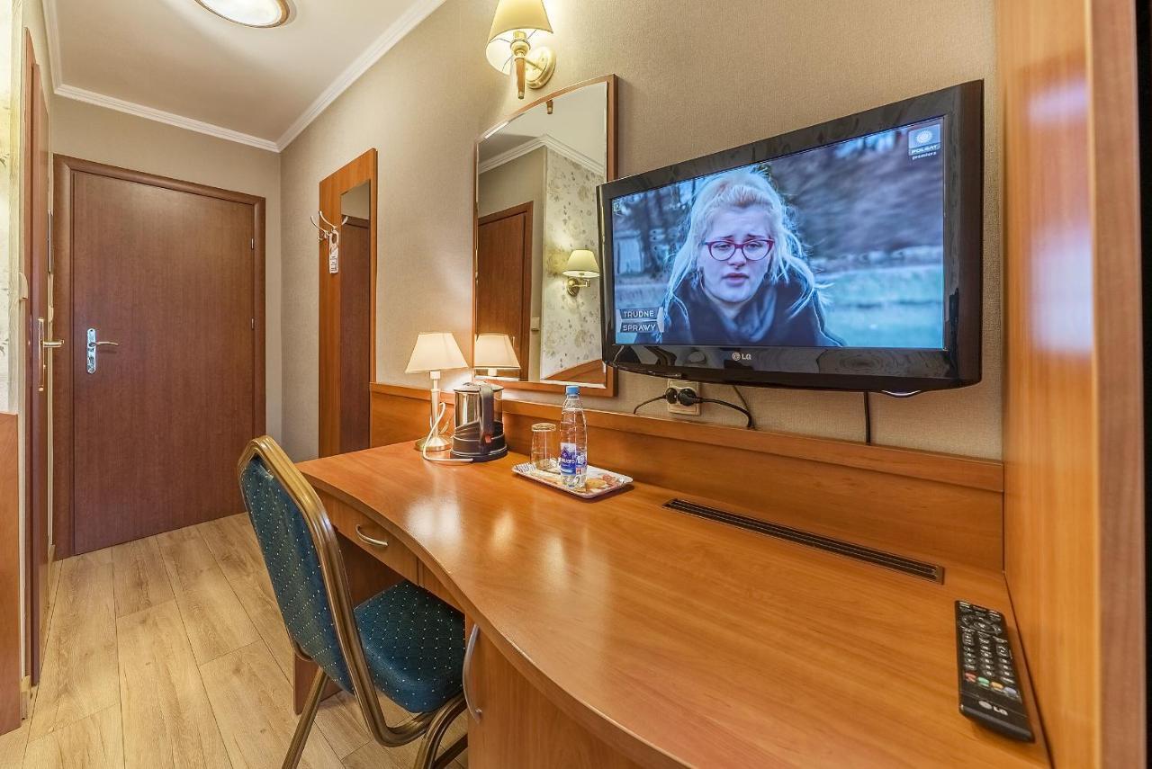 Hotel Doris Oborniki Luaran gambar