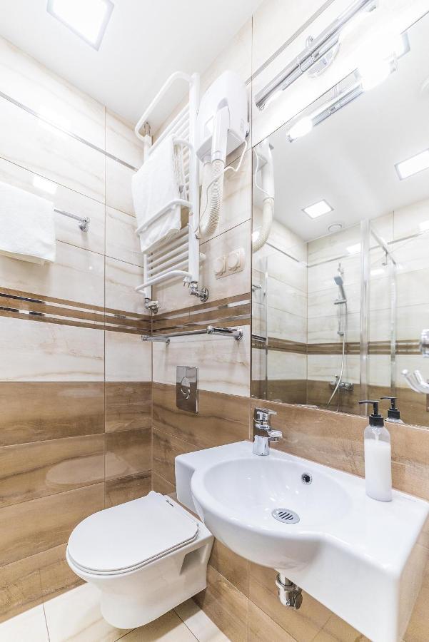 Hotel Doris Oborniki Luaran gambar